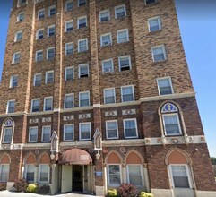 Mayfair Apartments in Kansas City, MO - Foto de edificio - Building Photo