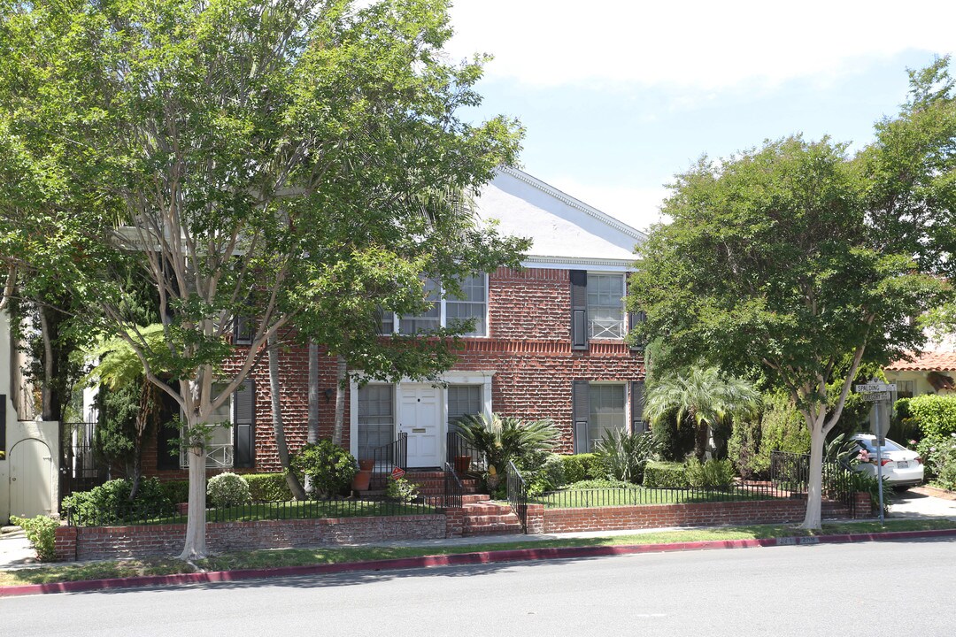 269 S Spalding Dr in Beverly Hills, CA - Building Photo