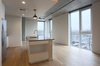Q21 in Portland, OR - Foto de edificio - Interior Photo