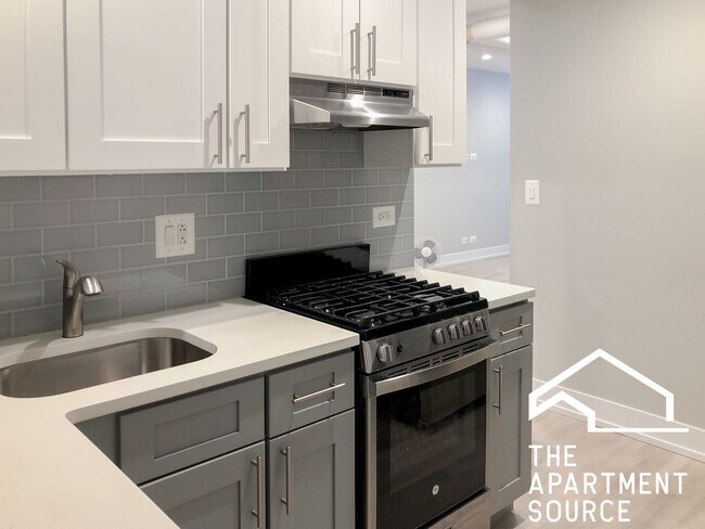 property at 3501 N Greenview Ave