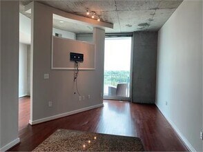 361 17th St in Atlanta, GA - Building Photo - Building Photo
