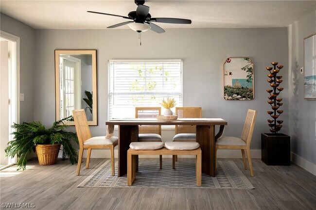 528 14th St N in Naples, FL - Building Photo - Building Photo