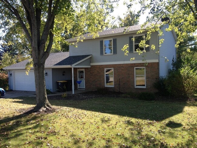 1707 Lough Nest Ct in Fort Wayne, IN - Building Photo - Building Photo