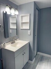 7630 Westwood Dr in Tamarac, FL - Building Photo - Building Photo