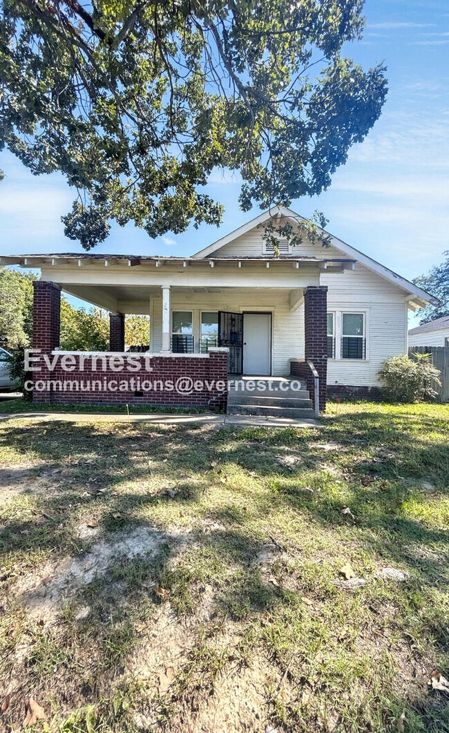 property at 1624 Pike Ave