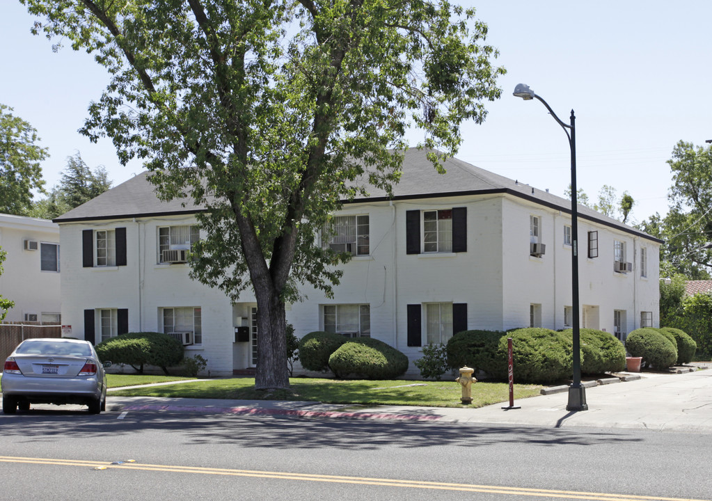 678 Dave Brubeck Way in Stockton, CA - Building Photo