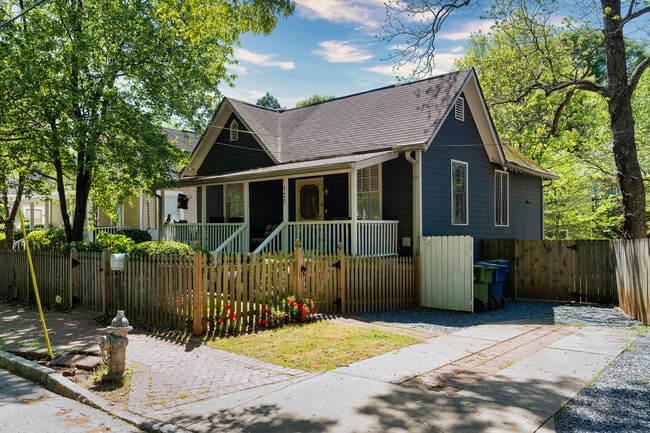 125 Short St SE in Atlanta, GA - Foto de edificio - Building Photo