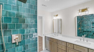 14 Pleasant Ridge Ave in Greenville, SC - Building Photo - Building Photo