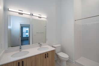 Wrighthaven Square Apartments in Richmond, VA - Building Photo - Building Photo