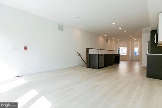 1240 LeCount St in Philadelphia, PA - Building Photo - Building Photo