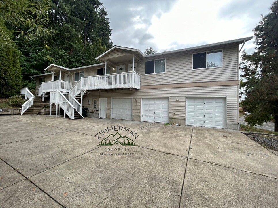 427 S 58th St-Unit -427 B in Springfield, OR - Foto de edificio
