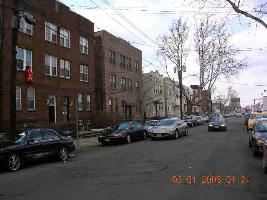 125 Roosevelt Ave in Jersey City, NJ - Building Photo - Building Photo