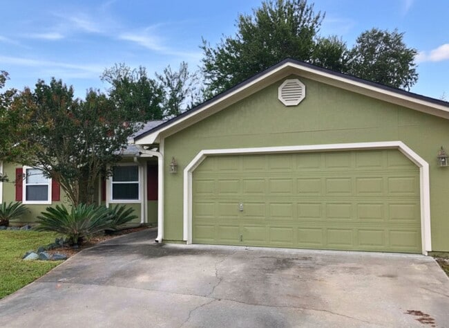 502 Hunt Club Rd in St. Marys, GA - Building Photo - Building Photo