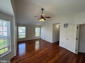 1041 Greenes Way Cir in Collegeville, PA - Building Photo - Building Photo