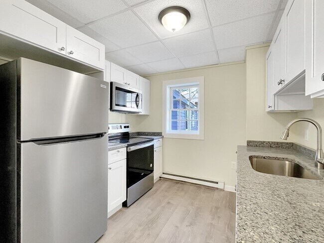 32 Harwood St in Lynn, MA - Building Photo - Building Photo