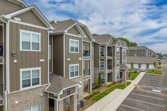 The Reserve at Kirkwood in Clarksville, TN - Building Photo - Building Photo