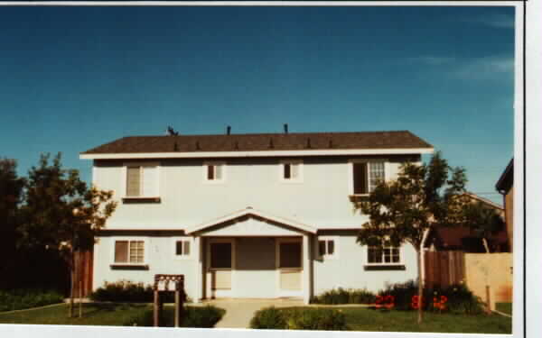 5205-5207 Saviers Rd in Oxnard, CA - Building Photo - Building Photo