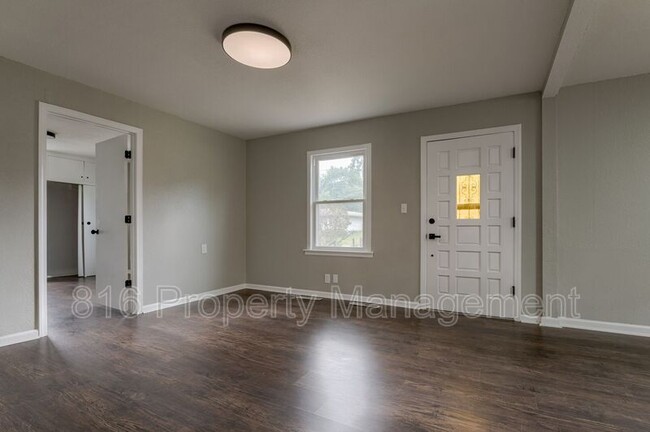 429 NE 87th St in Kansas City, MO - Building Photo - Building Photo