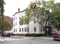 20-26 Columbia St in Cambridge, MA - Foto de edificio - Building Photo