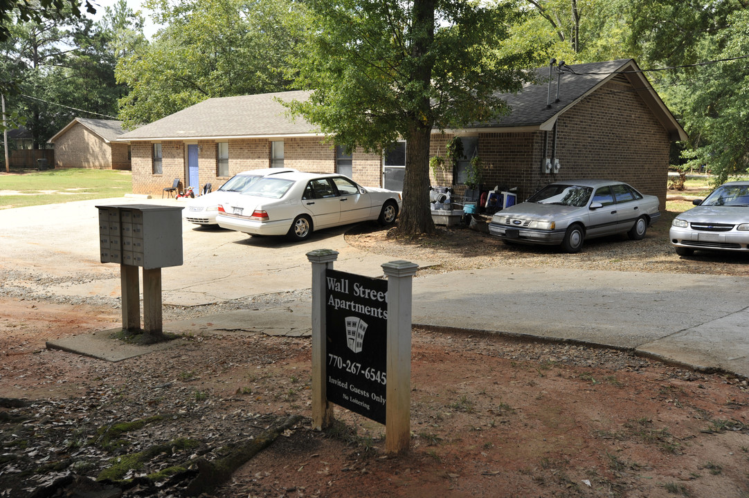 406 Wall St in Monroe, GA - Building Photo