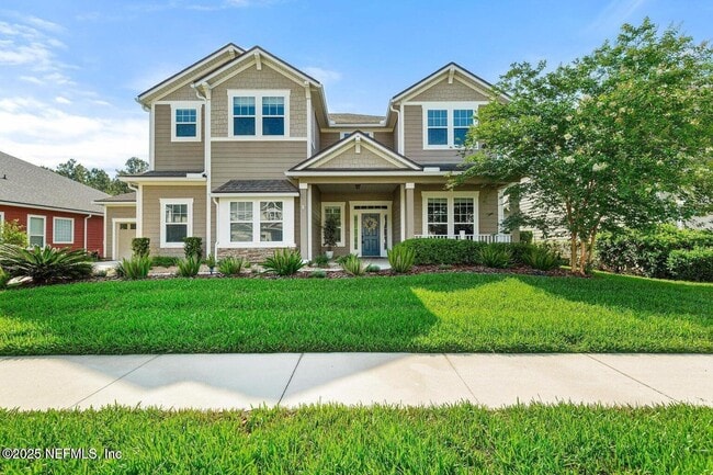 property at 350 Brambly Vine Dr