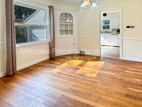 1733 Batchawana St SE in Grand Rapids, MI - Building Photo - Building Photo