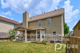 522 Moulton Way in West Columbia, SC - Building Photo - Building Photo
