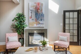 15 York Pl, Unit 3 in Cambridge, MA - Building Photo - Building Photo