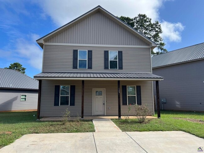 122 Rolling Woods Cir in Warner Robins, GA - Building Photo - Building Photo