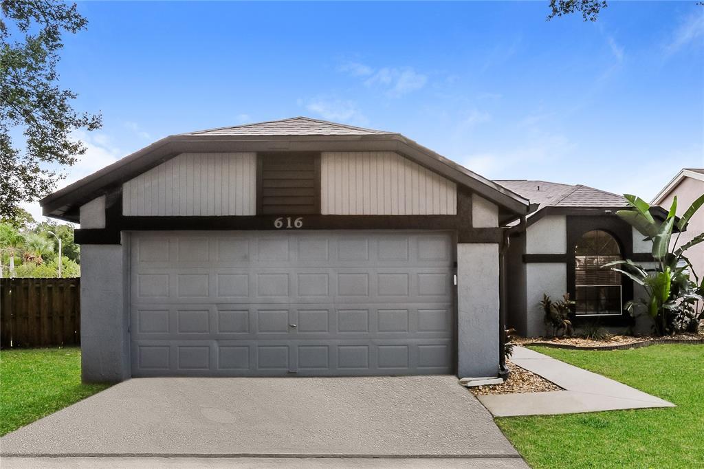 616 Charing Cross Ct in Lake Mary, FL - Building Photo