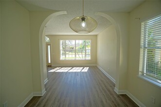 11208 Scotchwood Dr in Riverview, FL - Building Photo - Building Photo