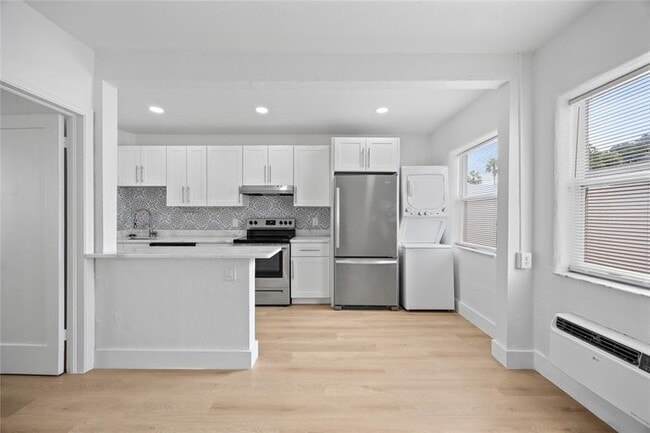 412 SE 16th St in Fort Lauderdale, FL - Building Photo - Building Photo