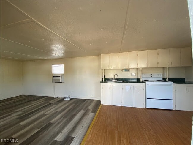 property at 7814 Breeze Dr