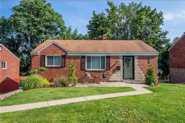 property at 719 Rose Ln
