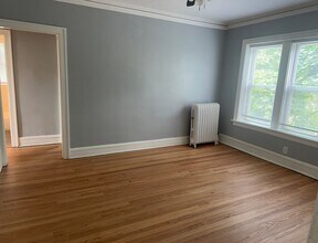 2422 N Kilbourn Ave in Chicago, IL - Building Photo - Building Photo