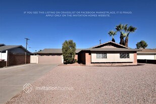 8430 E Oak St in Scottsdale, AZ - Building Photo