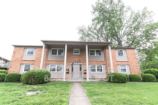 property at 2803 Ravenswood Dr