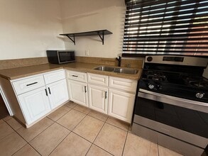 1180 2nd Ave in Chula Vista, CA - Building Photo - Building Photo