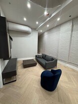 125 Broad St, Unit 3 in Boston, MA - Building Photo