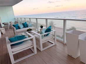 3951 S Ocean Dr in Hollywood, FL - Building Photo - Building Photo