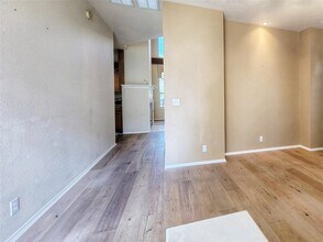 8529 Jackal Dr in Round Rock, TX - Building Photo - Building Photo