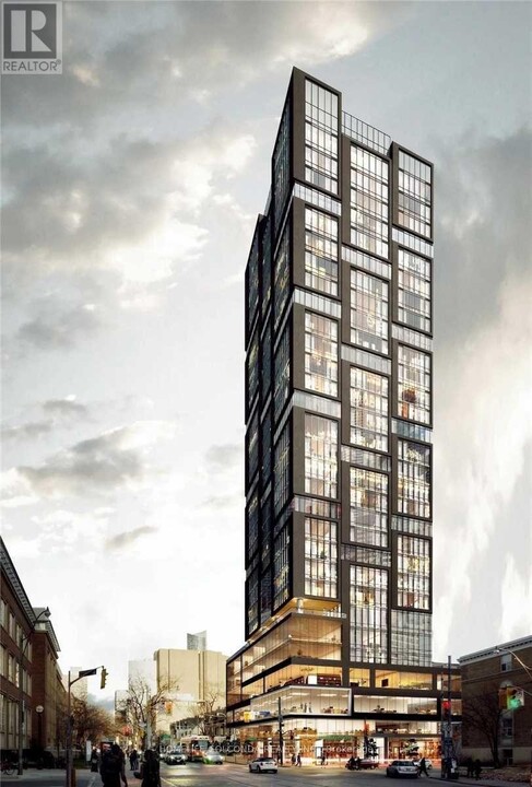203-2203 College St in Toronto, ON - Building Photo