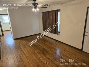 3523 SE 8th St in Topeka, KS - Building Photo - Building Photo