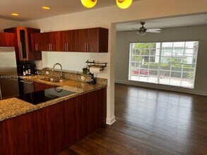 3900 Meridian Ave in Miami Beach, FL - Building Photo - Building Photo