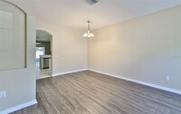 12950 Kings Crossing Dr photo'