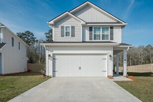 63 Buckingham Dr in Midway, GA - Building Photo