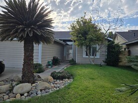 3447 S Heritage St in Visalia, CA - Building Photo