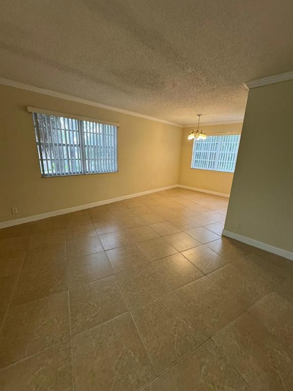 8630 SW 3rd St, Unit 208 in Pembroke Pines, FL - Building Photo - Building Photo
