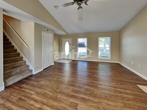 17879 Grassy Knoll Dr in Westfield, IN - Building Photo - Building Photo