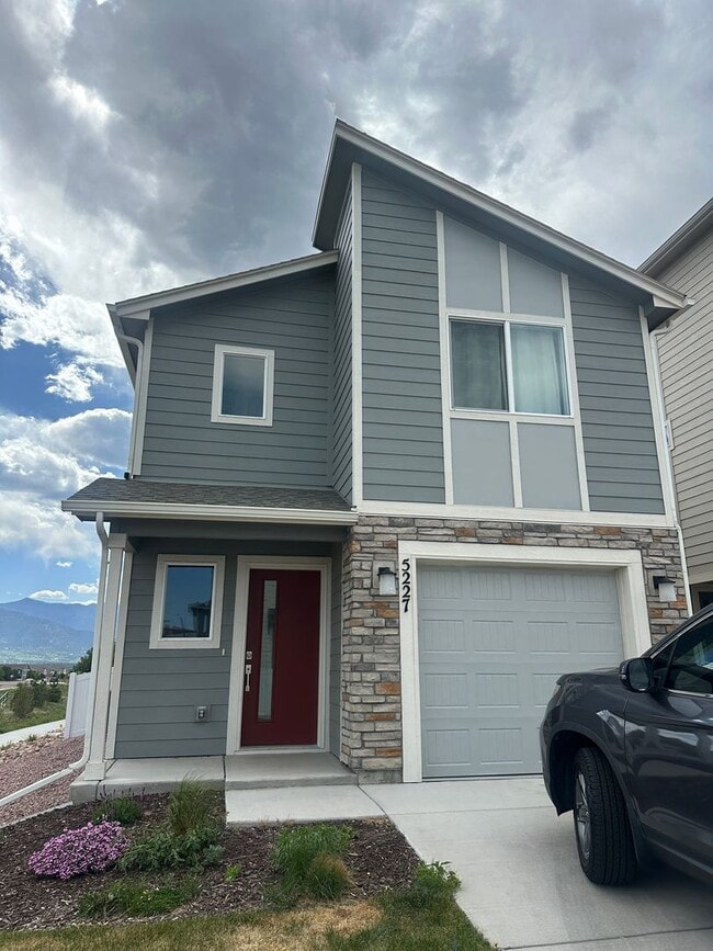 property at 5227 Aeroglide Lp
